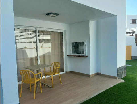 foto de la terraza de new miami playa apartamentos